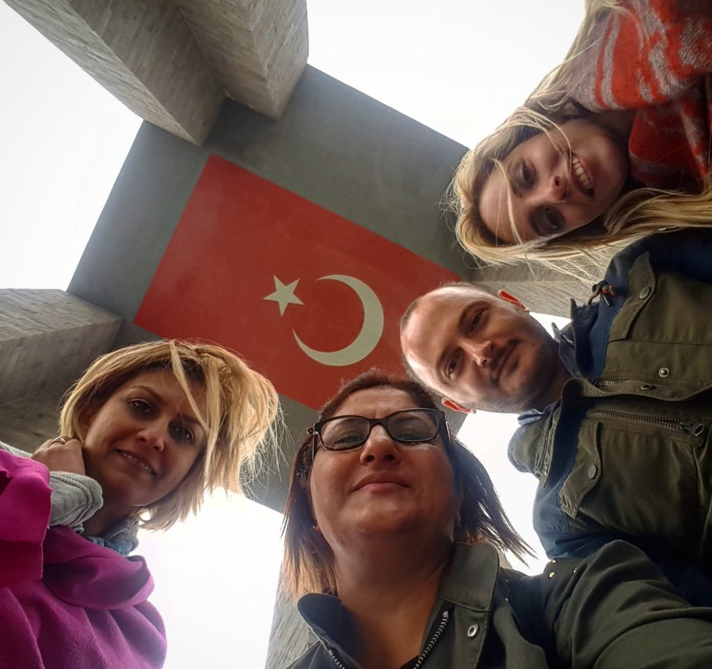 Kocaeli Gazeteciler Cemiyeti &Uuml;yeleri &Ccedil;anakkale'de