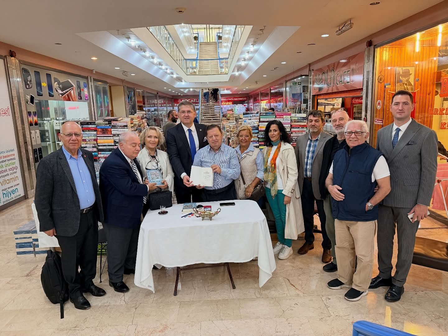 Mustafa Küpçü, 9. Kitabı Cici Demokrasiyi Okurlarıyla Buluşturdu