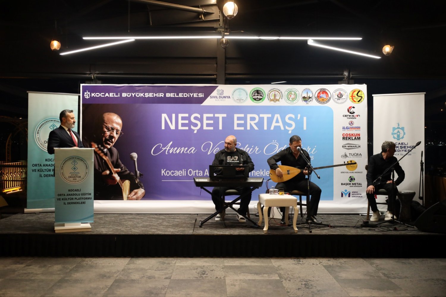 Bozkırın Tezenesi’ne Vefa