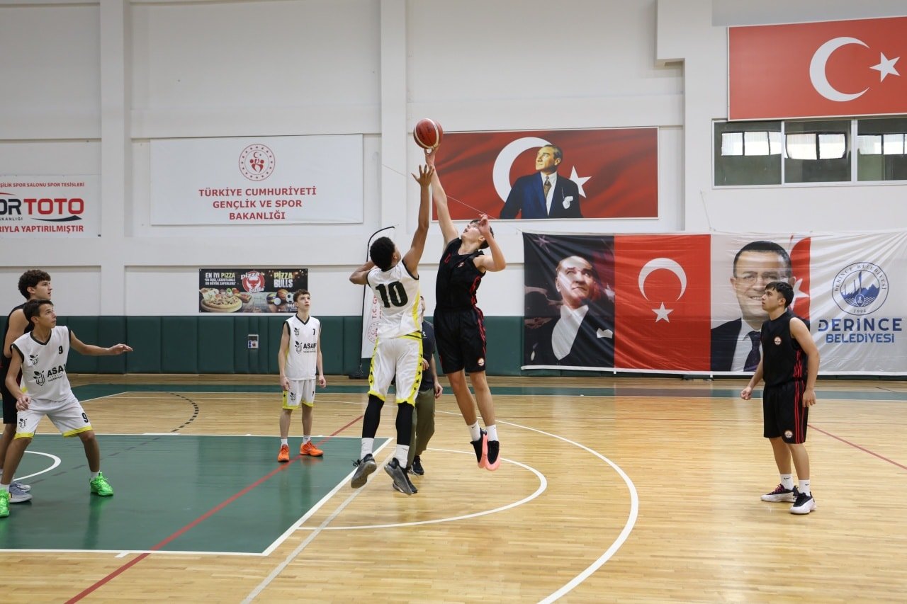 Cumhuriyet Coşkusu Sporla Taçlandı