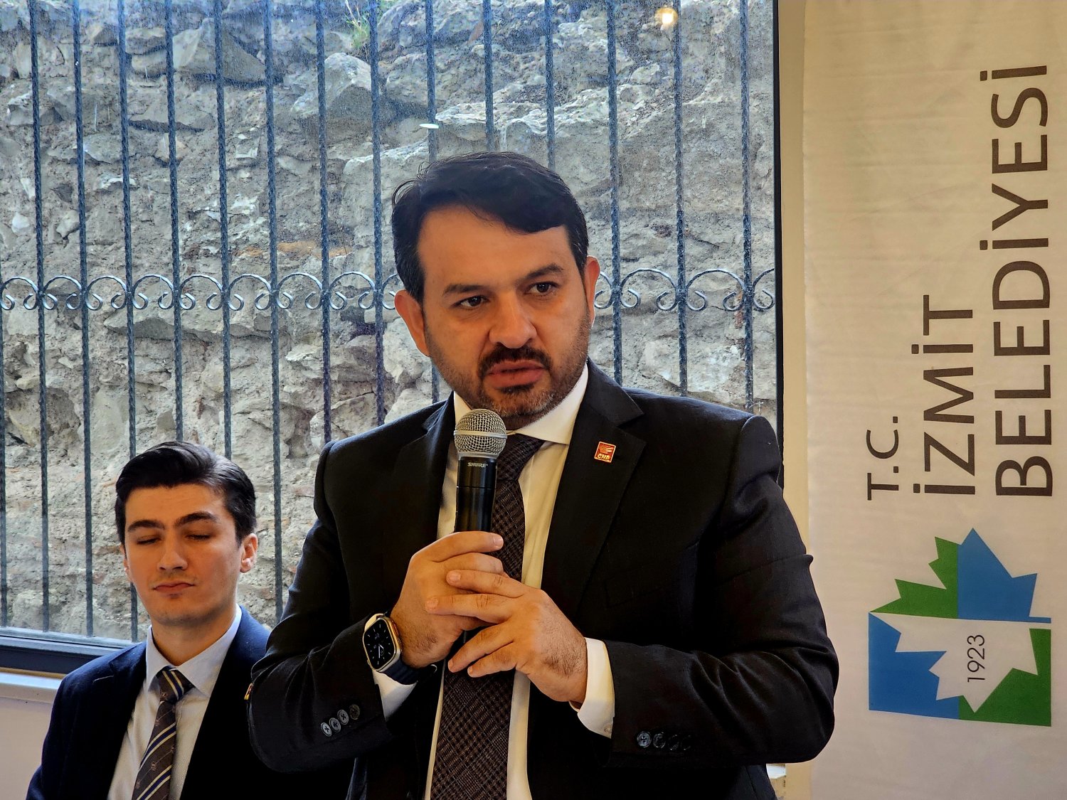 Ercan’dan Dokuzlar’a Sert Çıkış: Bizi Kendi Partisiyle Karıştırıyor!