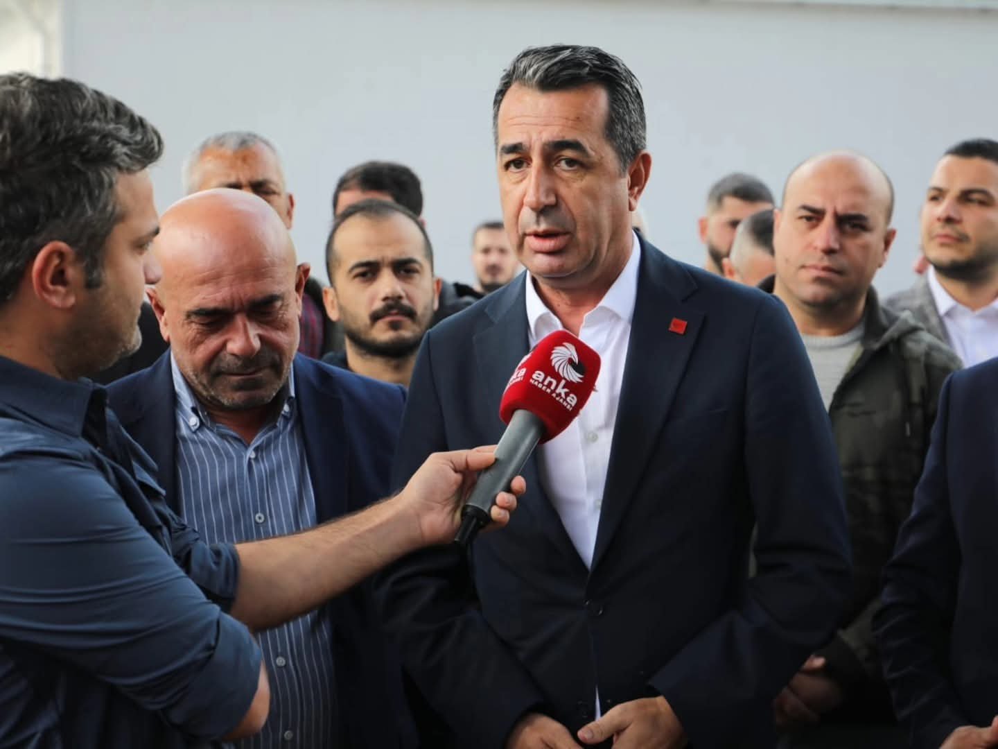 Erhan Adem: Bu Grev Bir Haftada Bitmez