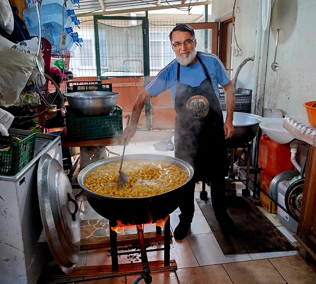 Festivalde Ayva Reçeli Usta Ellerden