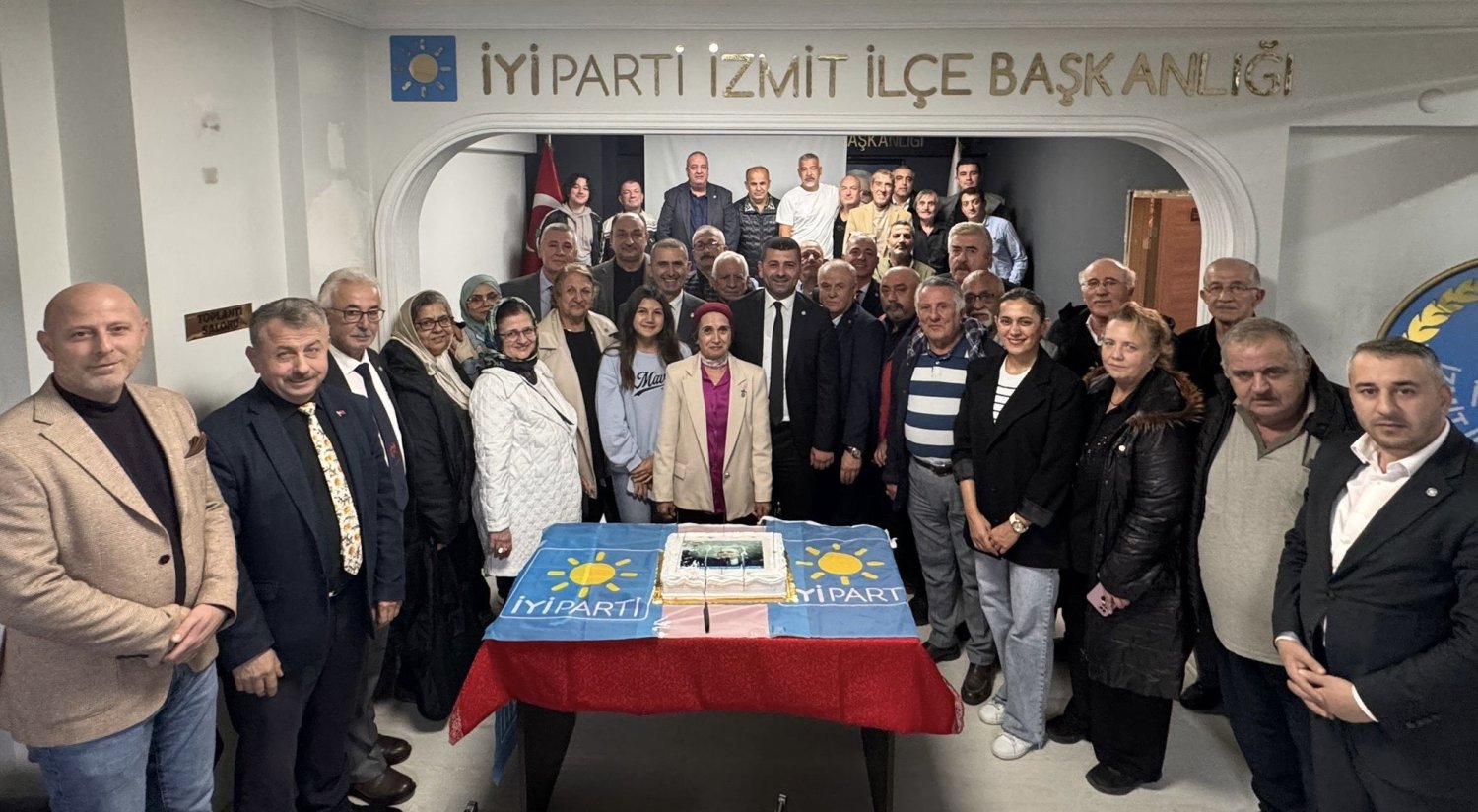 İYİ Parti 8. Yıldönümünü, Cesaretin 8. Yılı Temasıyla Düzenlediği Programla Kutladı