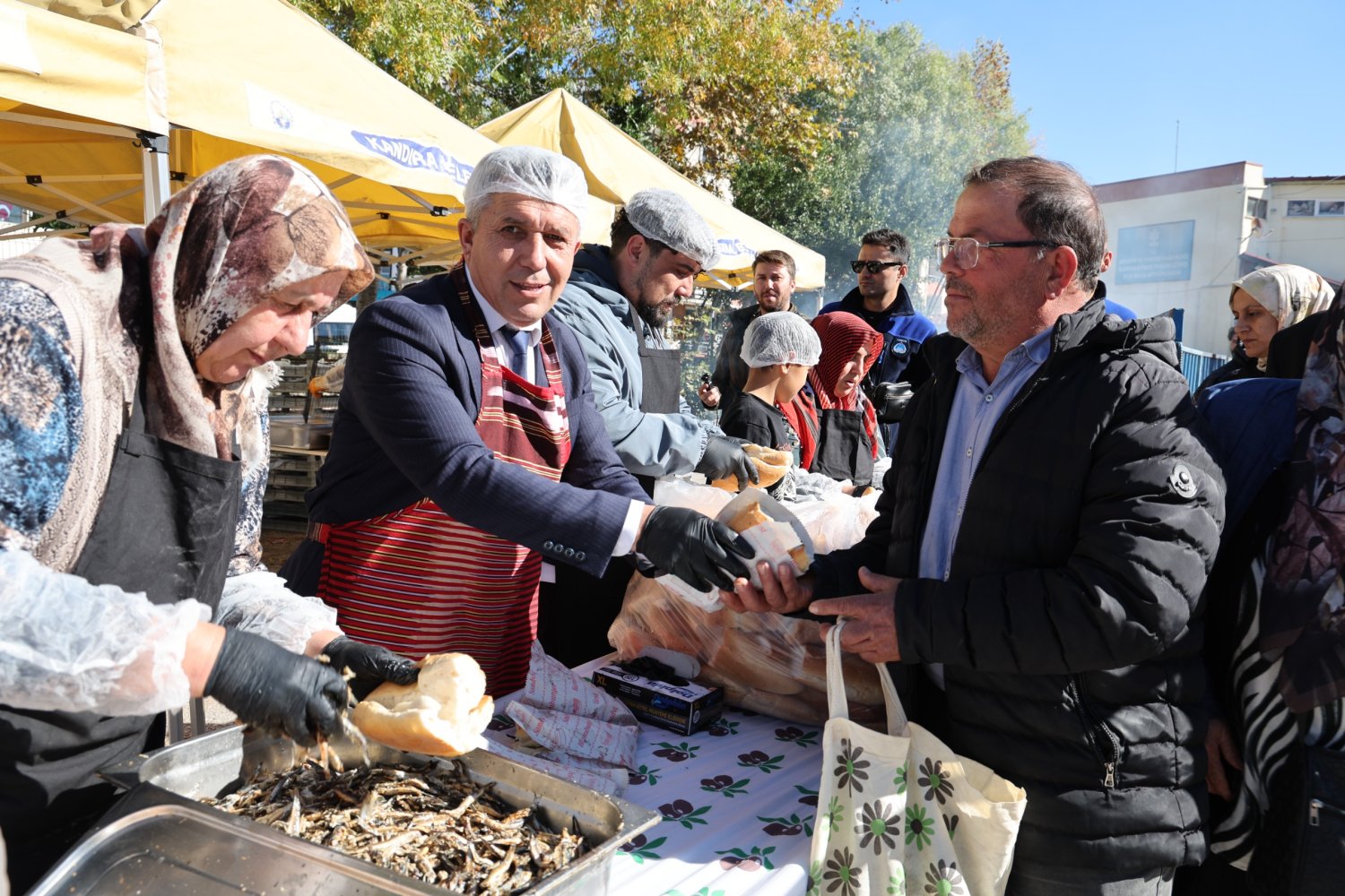 Kandıra 2. Hamsi Festivalinde Lezzet, Kültür Ve Kardeşlik Tek Sofrada!