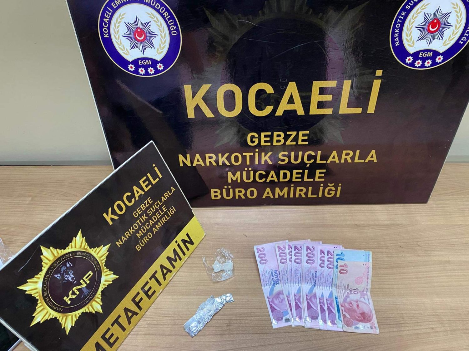Kocaeli Polisi Zehir Tacirlerine Göz Açtırmadı - Görsel 1