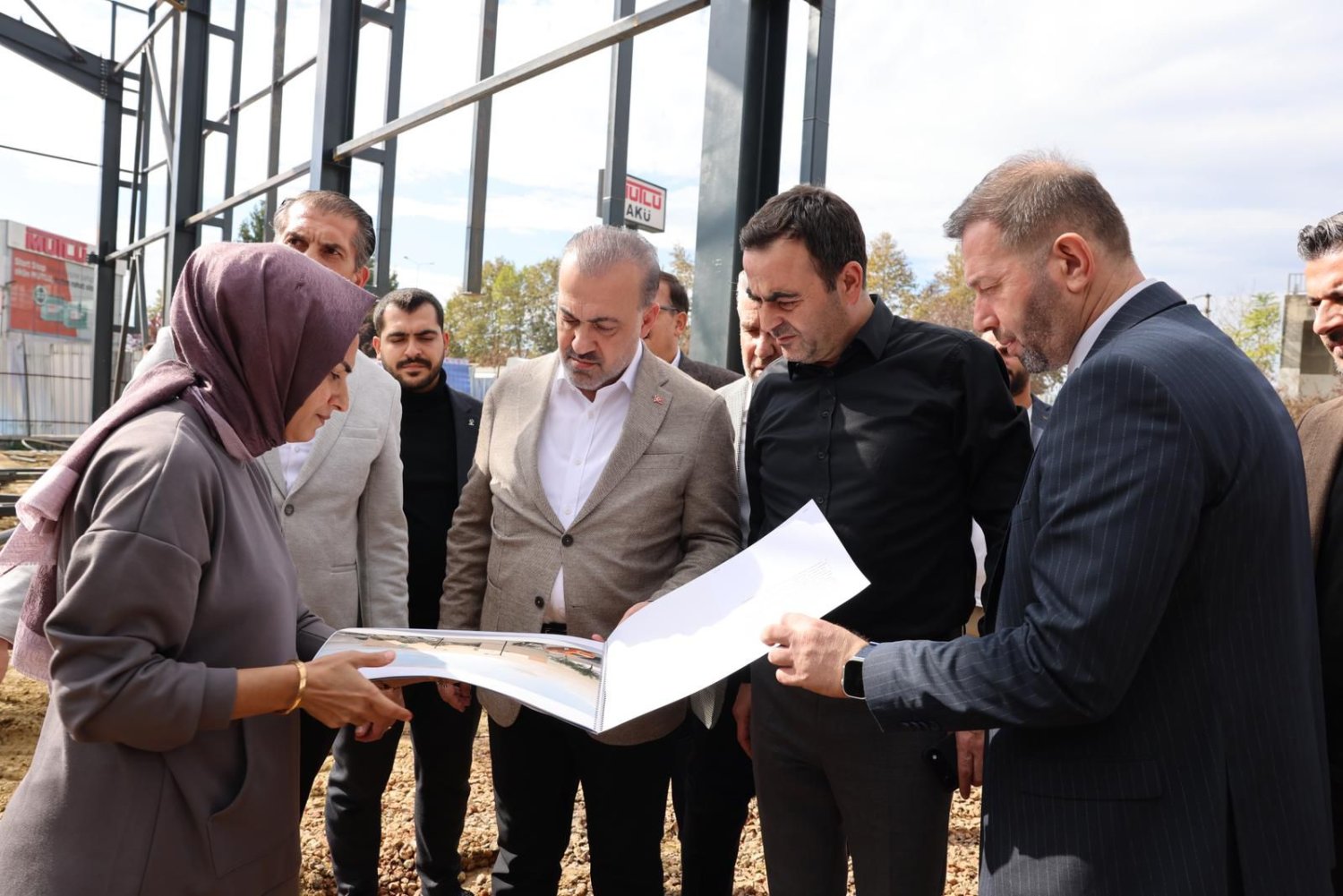 Şahin Talus’tan Başiskele Çıkarması