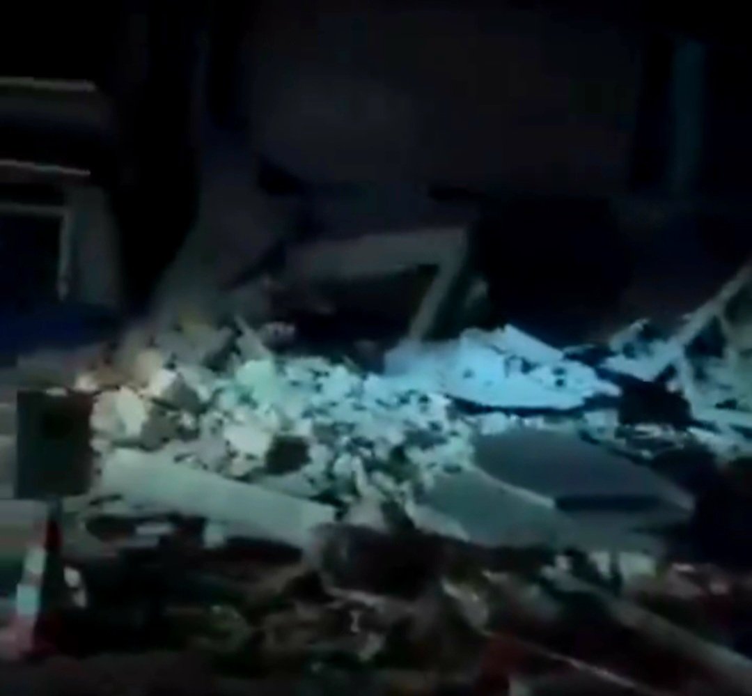 Son Dakika: 3 Bina 1 Dükkan Yıkıldı!