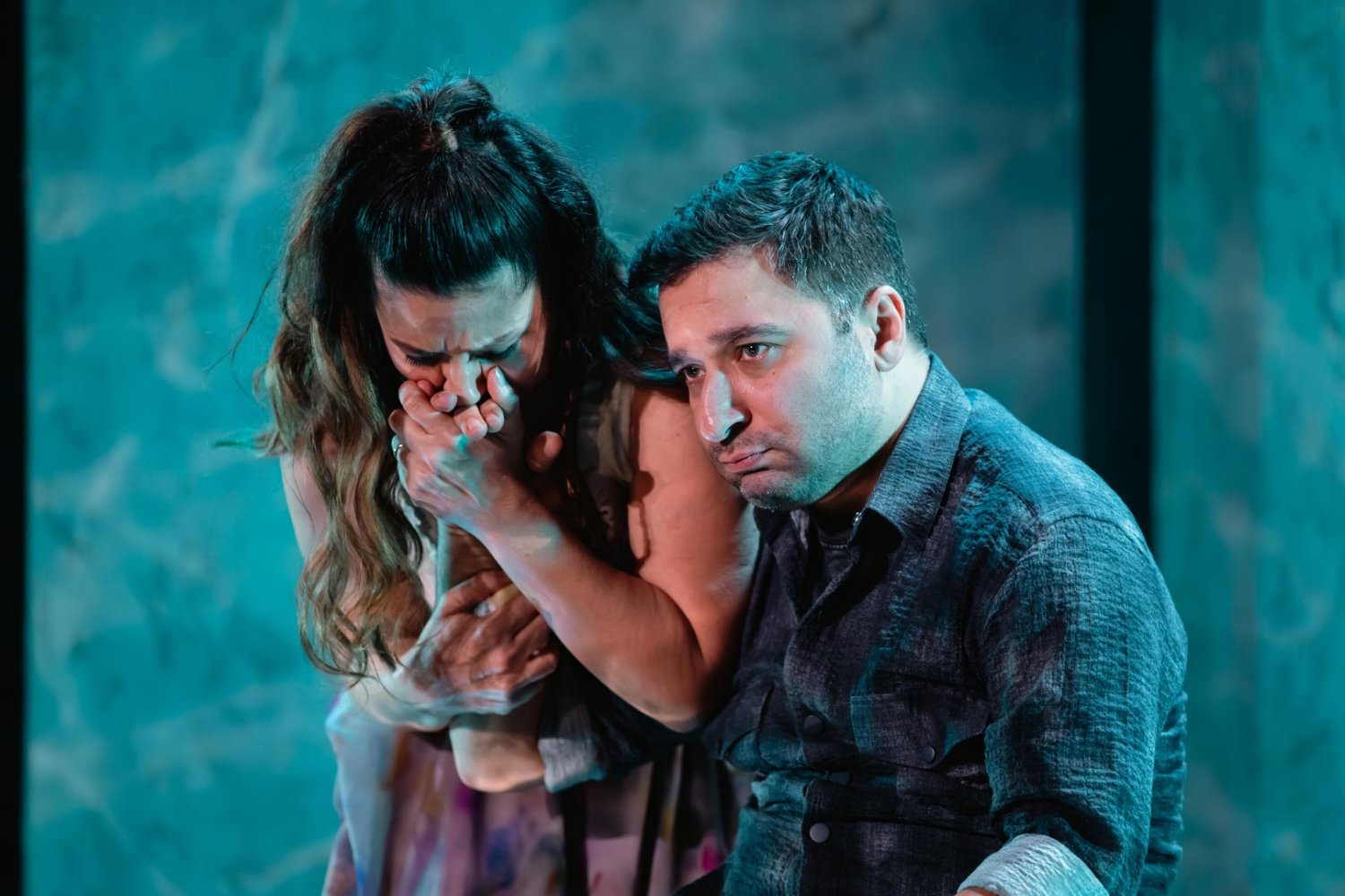 Şehir Tiyatroları, Unutmak” Oyunuyla Göz Doldurdu