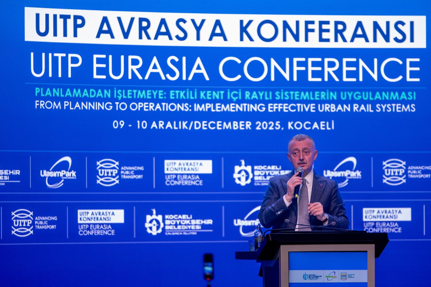 Büyükakın: En Doğru Ulaşım Yöntemi, Toplu Taşıma Sistemi