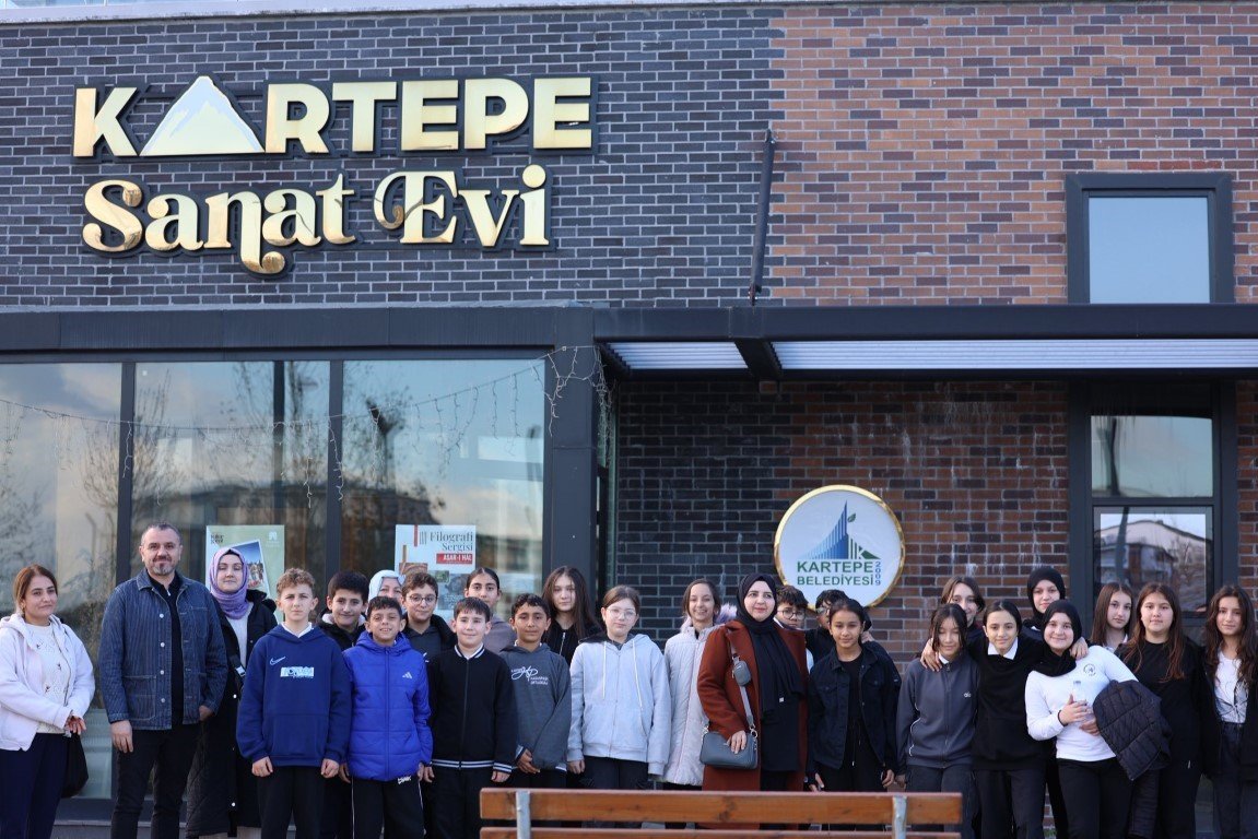 Kartepe Sanat Evi Sanatla Buluşmaya Devam Ediyor
