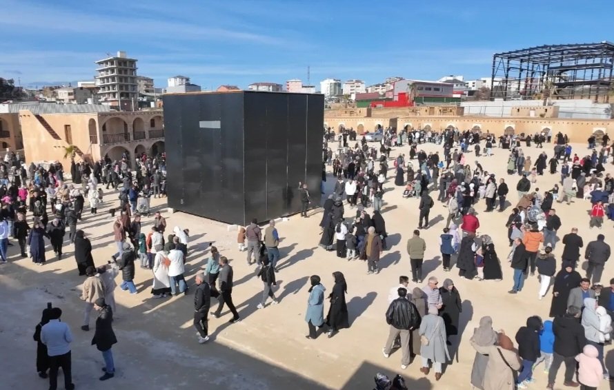 Çayırova’daki Mekke Film Platosu Ziyarete Kapatıldı