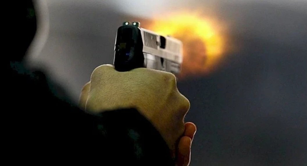 İzmit’te Gece Yarısı Eğlence Mekanına Silahlı Saldırı