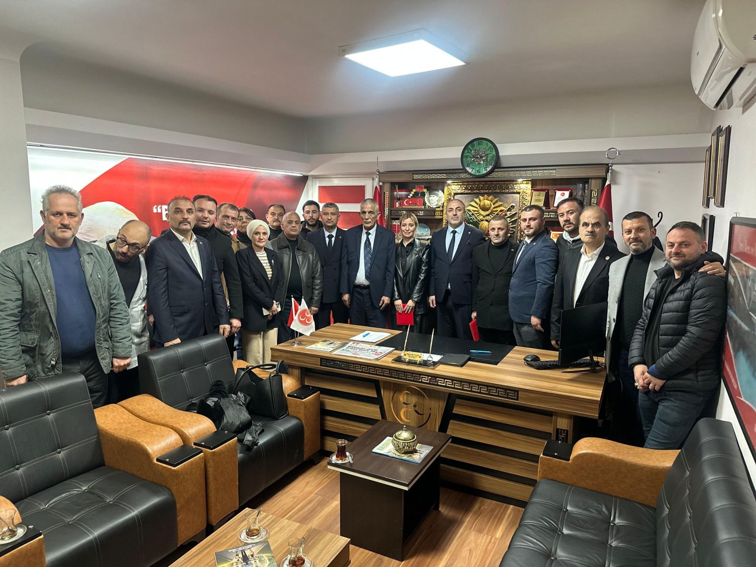 İzmit’te MHP Teşkilatı Yeniden Şekilleniyor