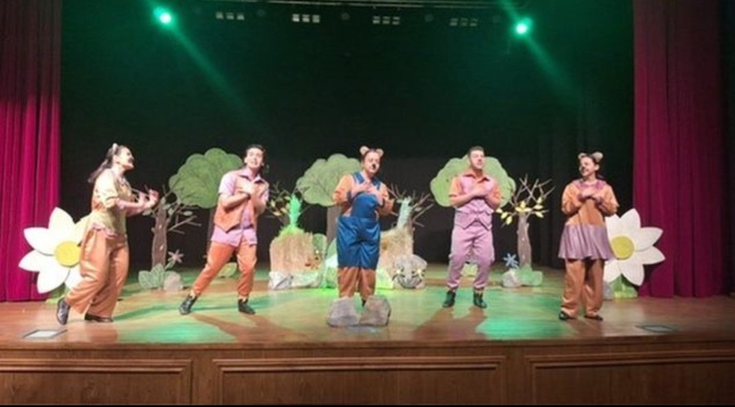 KBT’de Tiyatro Haftası Kutlanıyor