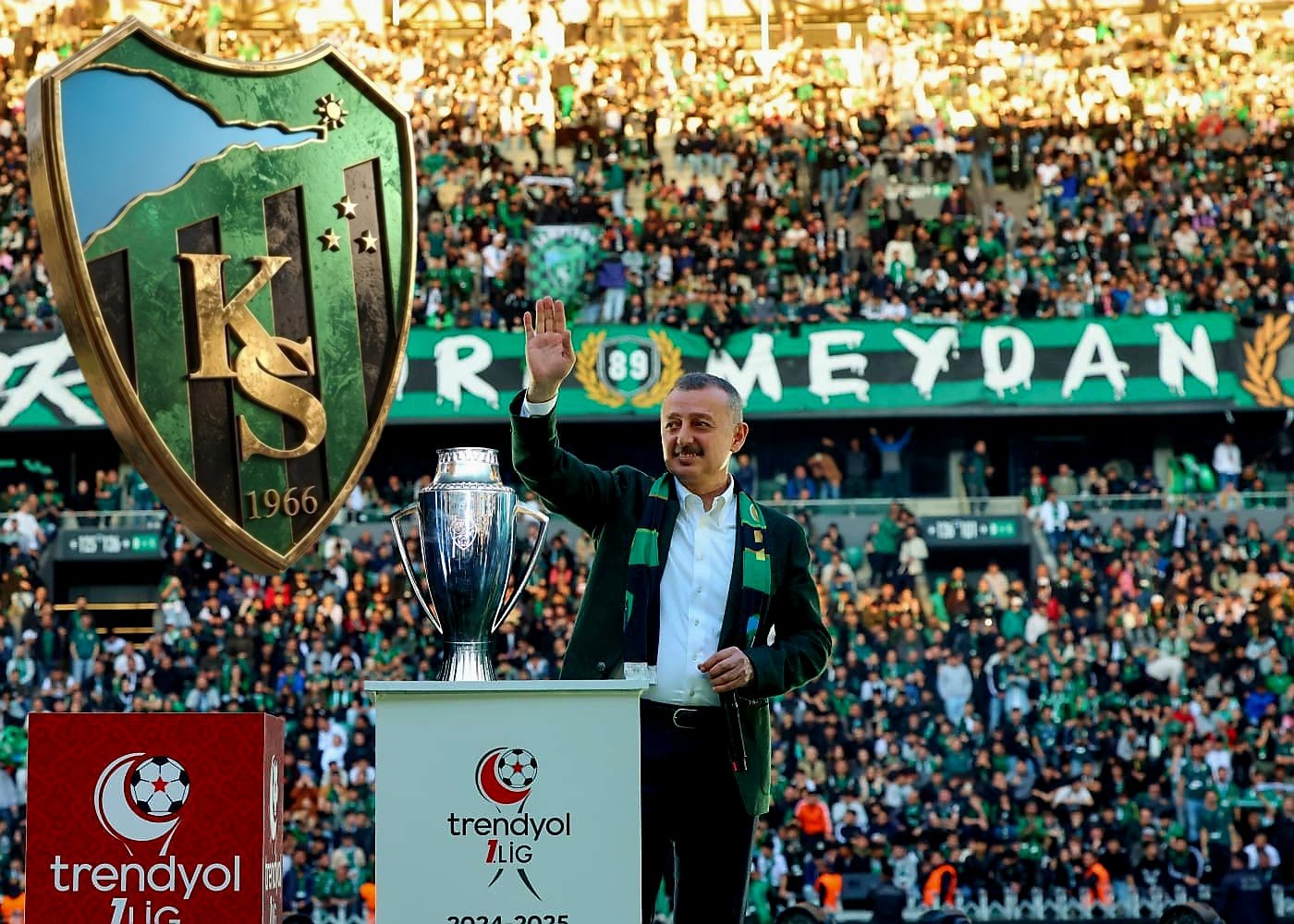 Büyükakın, Kocaelispor’un 60. Yılını Kutladı