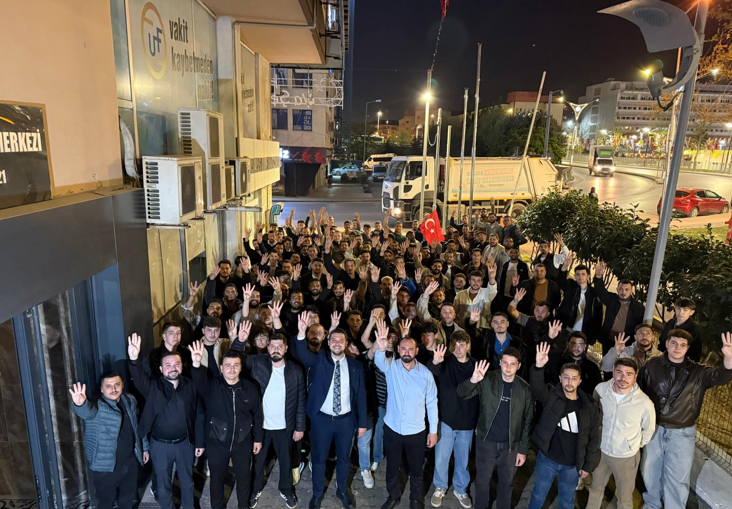 İzmit Gençliği 16 Mayıs’a Kenetlendi