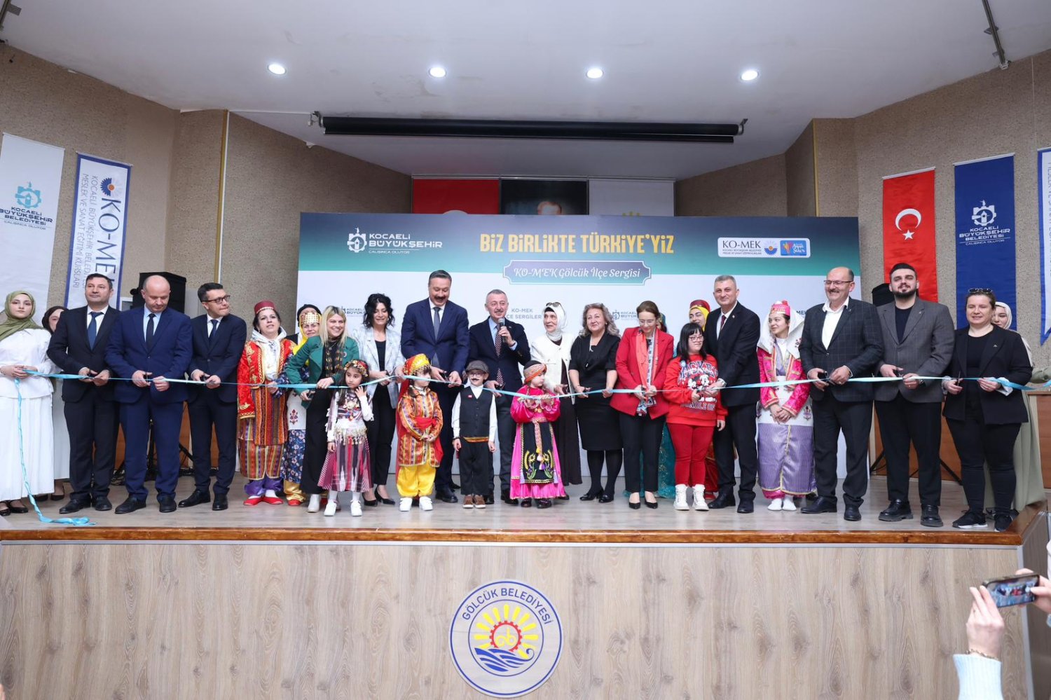 KO-MEK’te Üçüncü Yıl Sonu Sergisi Gölcük’te Açıldı