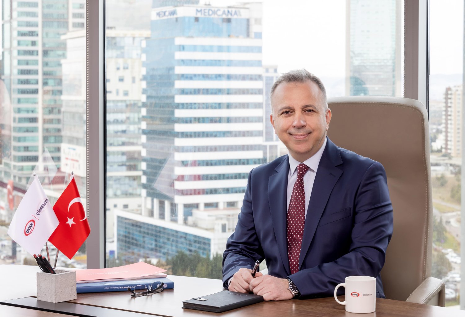 OYAK Çimento, Türkiye’nin En Büyük Öz Tüketim Amaçlı Güneş Enerjisi Santralini Devreye Aldı