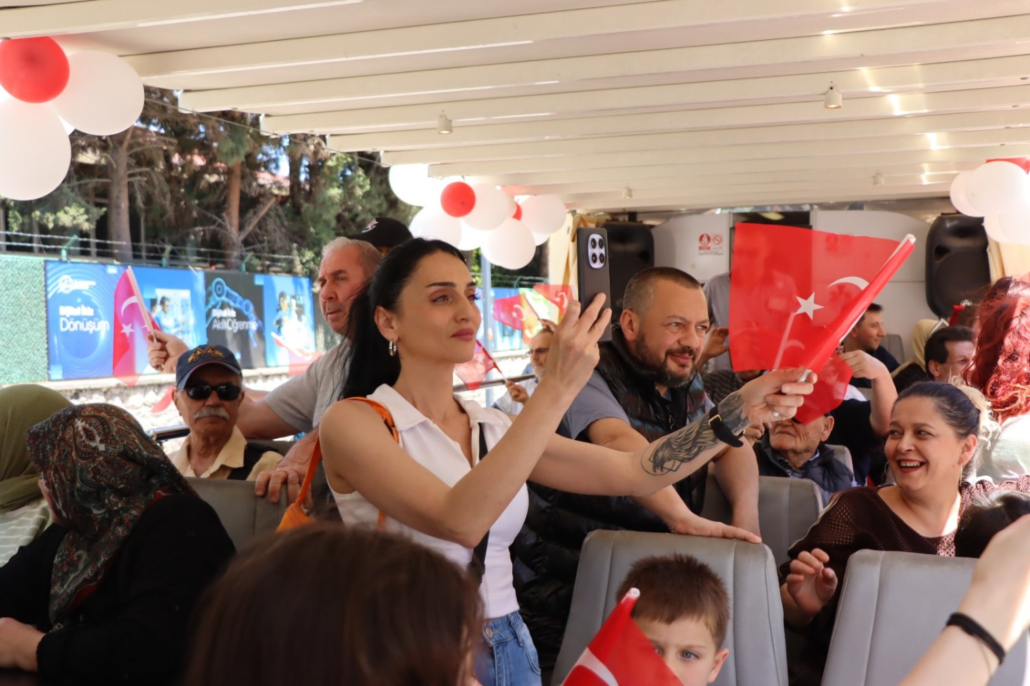 İzmit’te 19 Mayıs’a Özel Şehir Turu