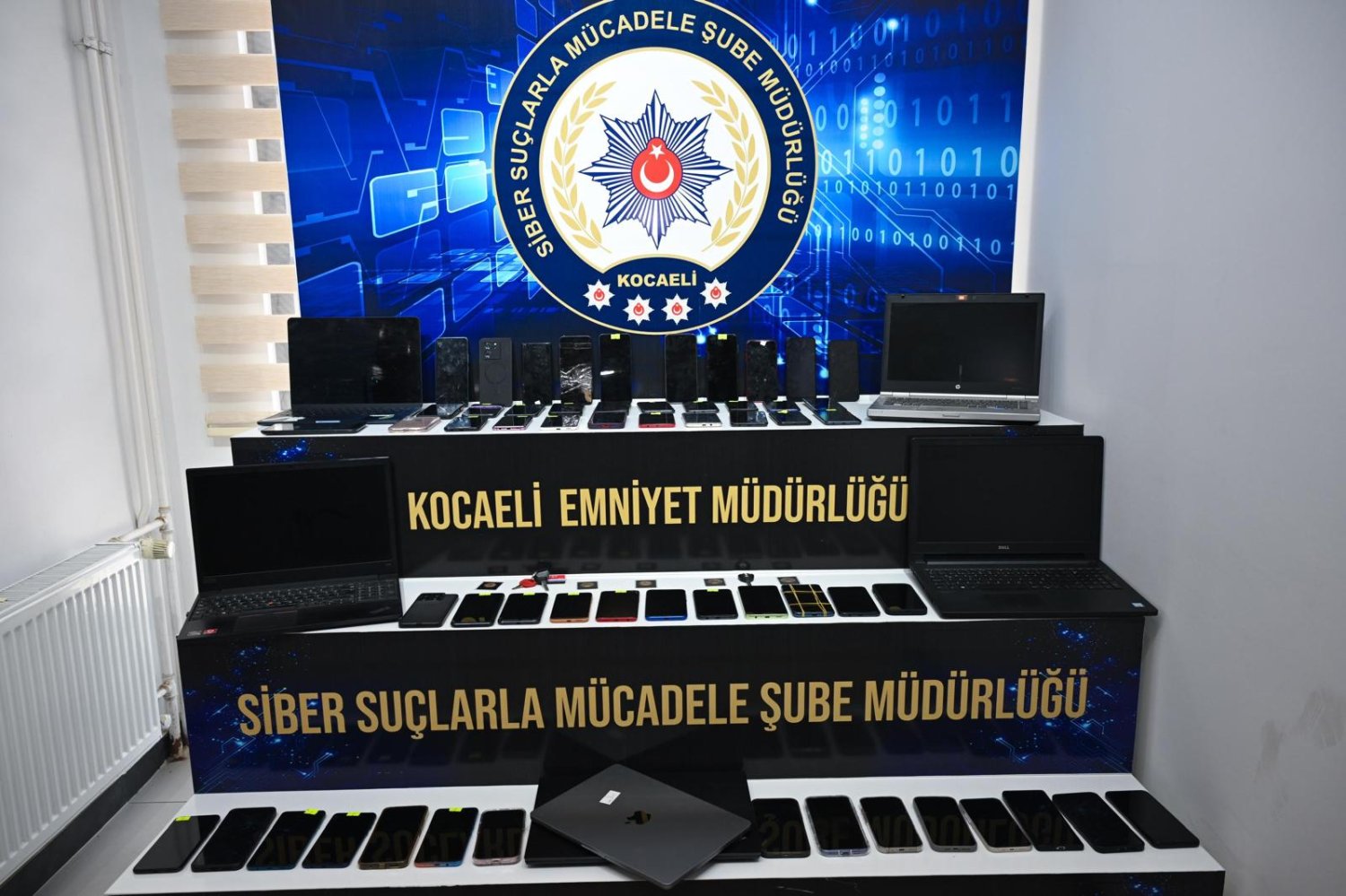 Kocaeli Merkezli Siber Dolandırıcılık Operasyonu: 76 Gözaltı
