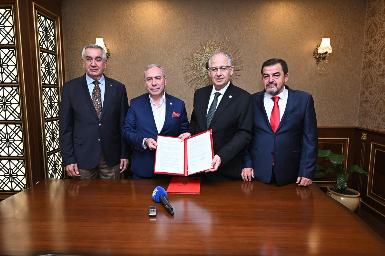 Kocaeli Üniversitesi’nde Voltij İçin Tarihi İş Birliği