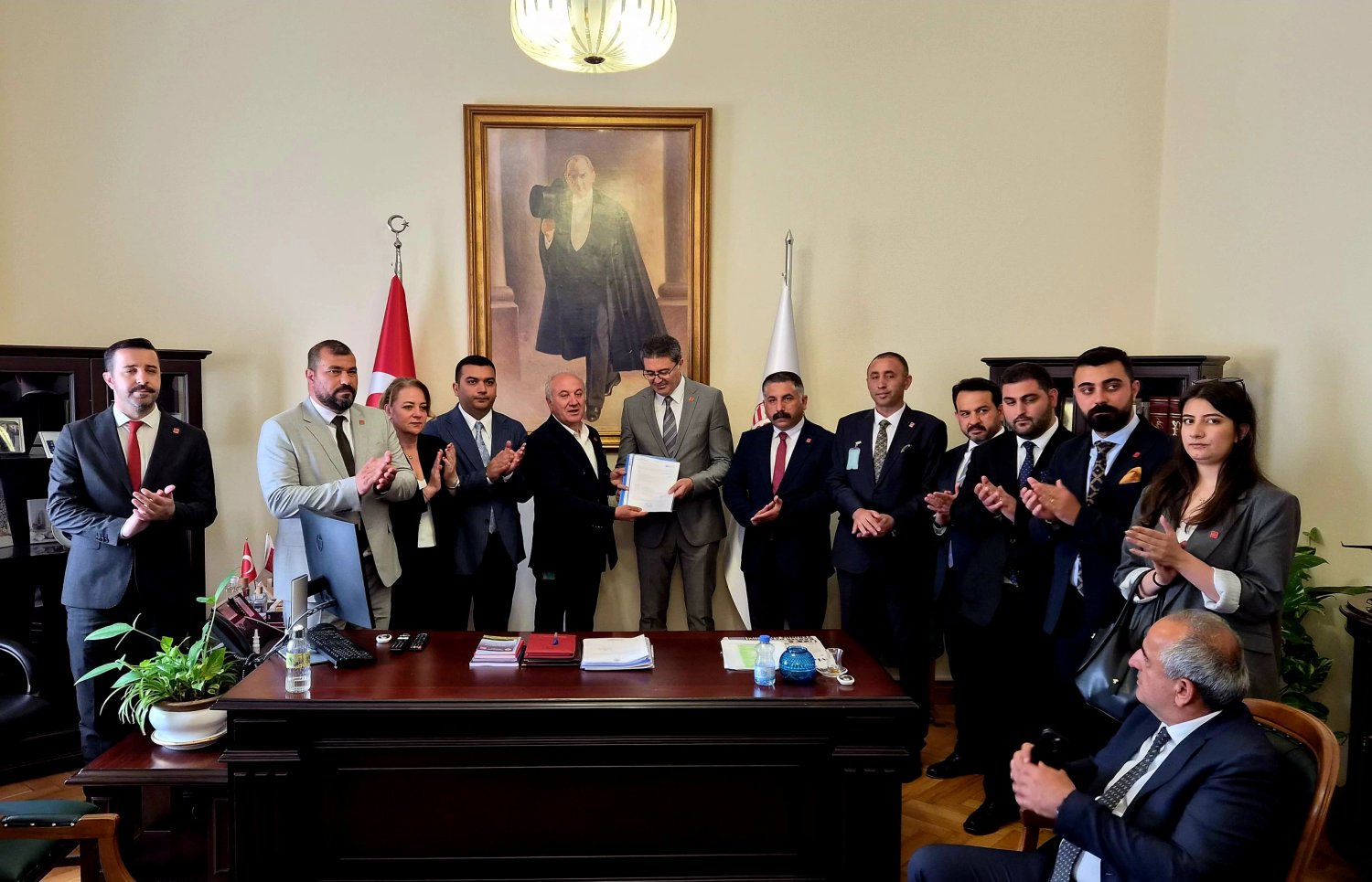 CHP Kocaeli Kurultay İmzalarını Ankara’da Teslim Etti