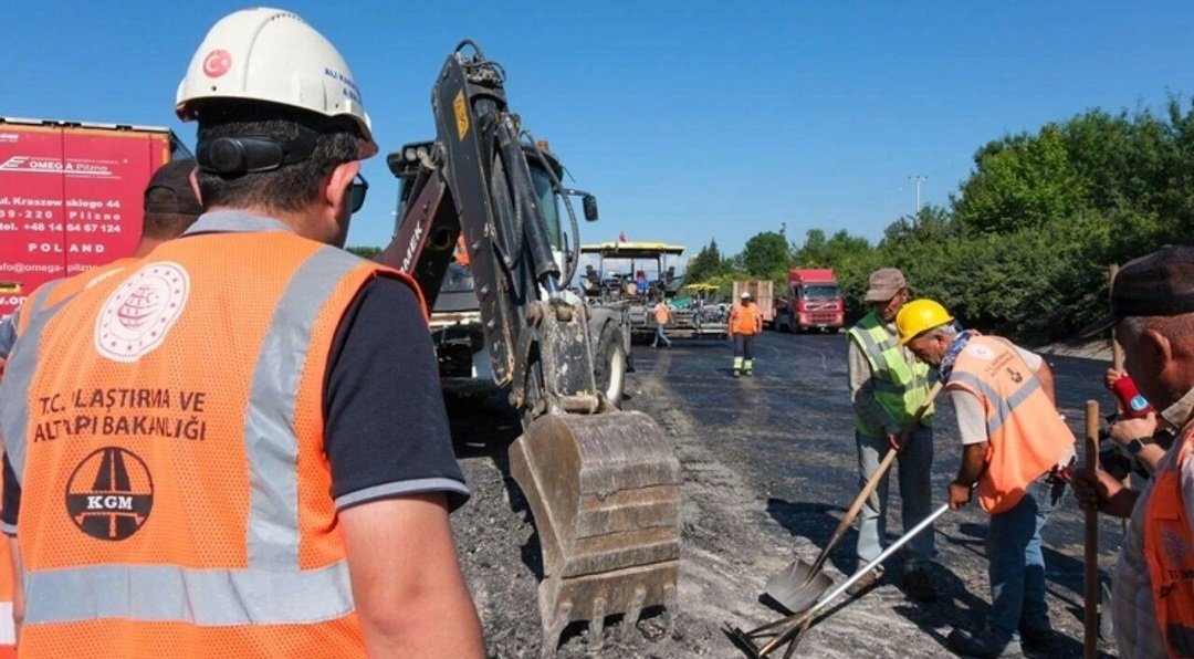 Sürücüler Dikkat! Sapanca TEM Kavşağı'nda Yol Çalışması