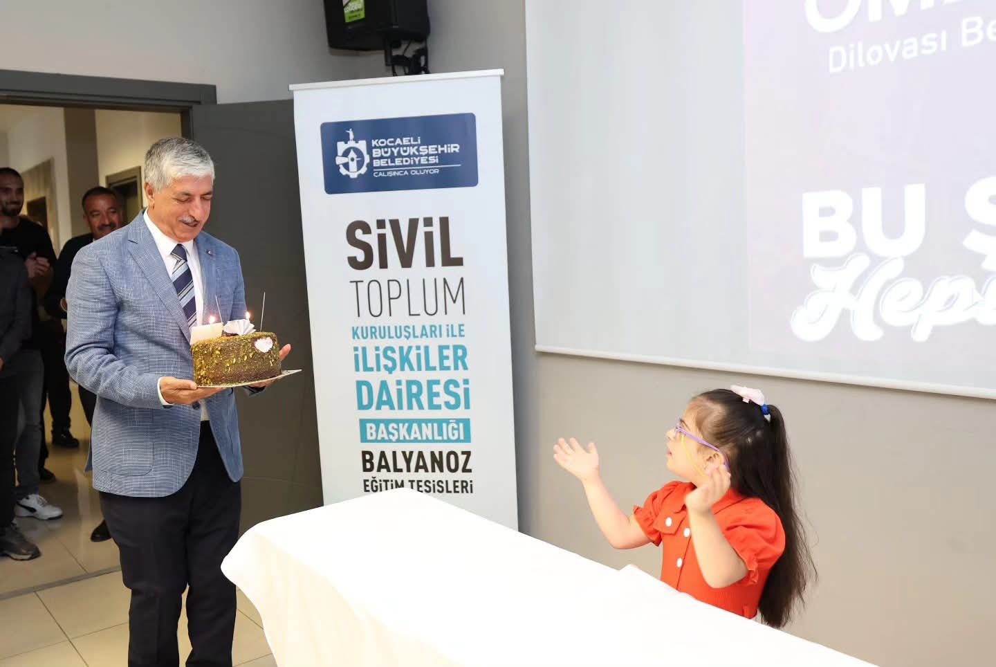 Başkan Ömeroğlu, Zeynep Azra’nın Mutluluğuna Ortak Oldu