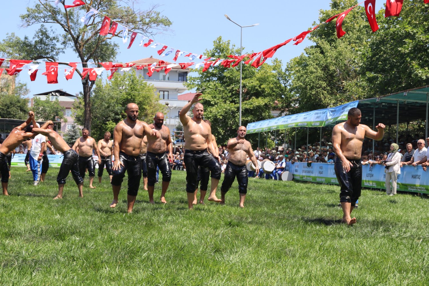 Başpehlivanlar Kandıra'da Buluşuyor