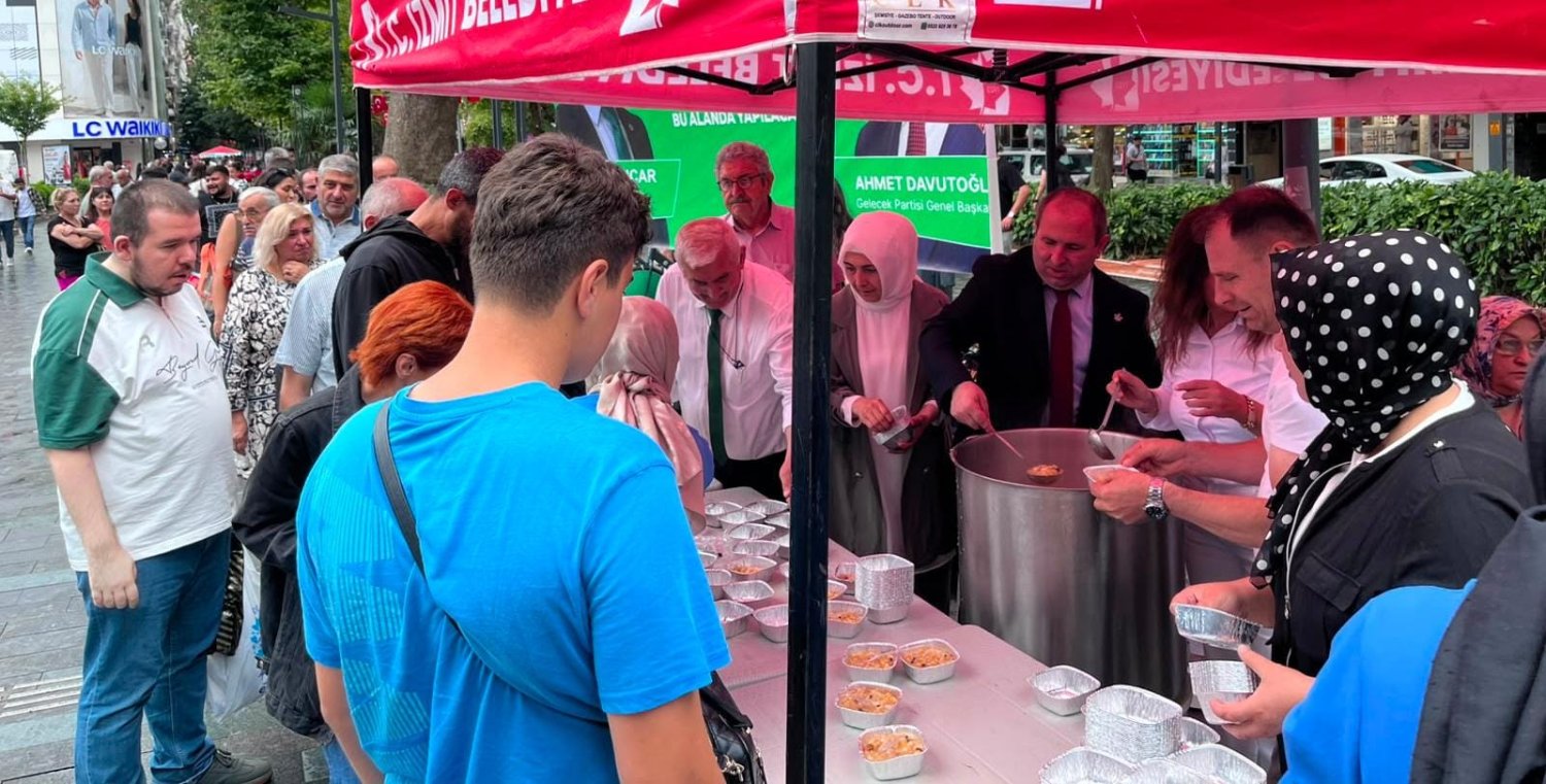 Yağmur Kardeşliğe Engel Olamadı