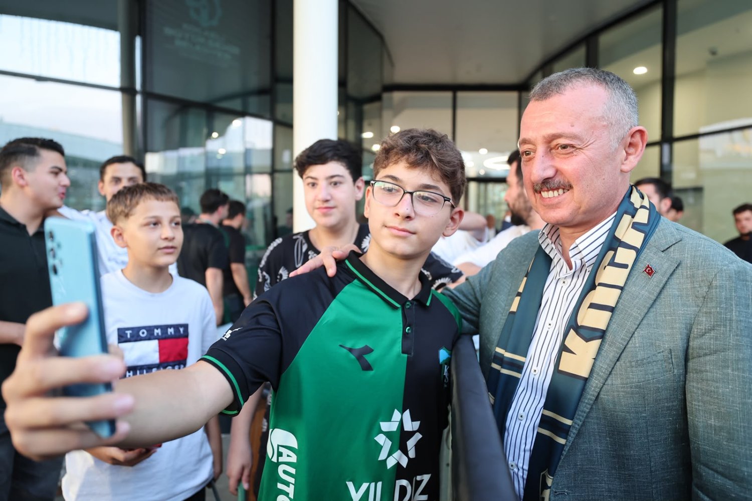 Büyükakın'dan Kocaelispor'a Büyük Moral