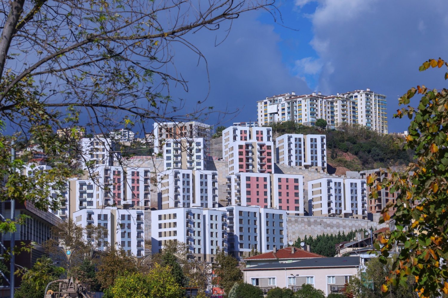 Büyükşehir, Kocaeli’yi 17 Ağustos’un İzlerinden Arındırdı