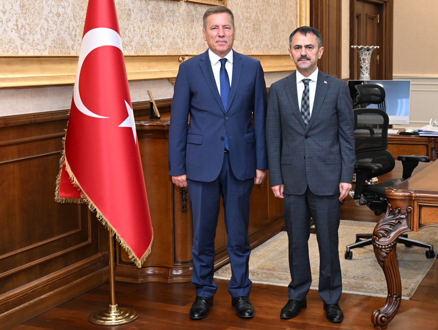 Kasım Eser İlk Ziyaretini Vali Aktaş’a Yaptı
