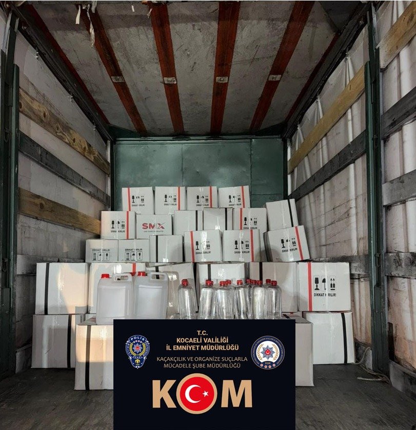 Körfez’de Araçtan 2 Bin 400 Litre Etil Alkol Çıktı
