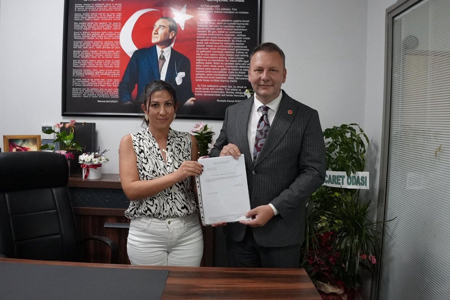 Mazbatasını Alan Emengen'den İlk Mesajı: Girilmedik Gönül Kalmayacak