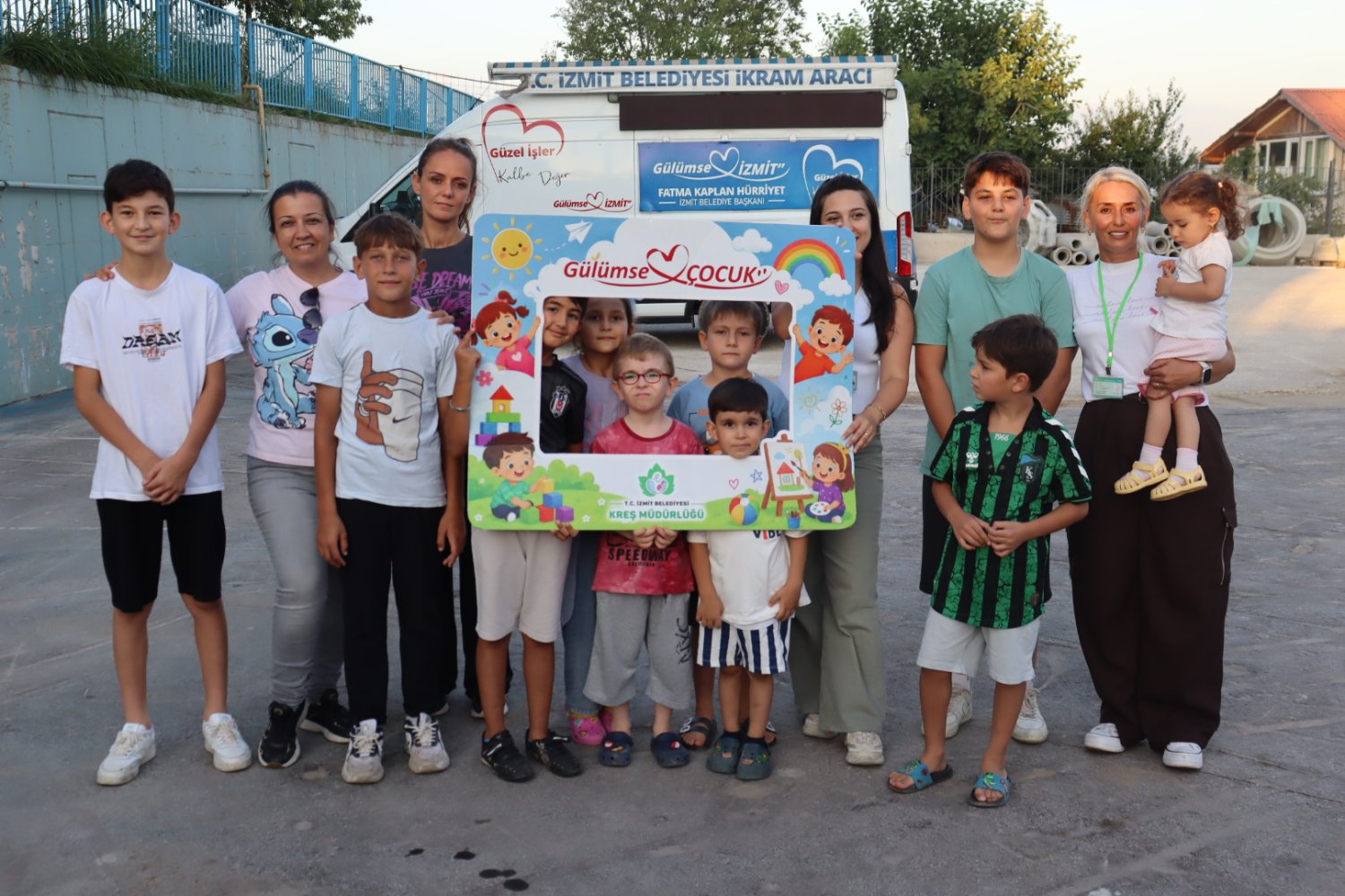 Solaklar’da Köyde Şenlik Var Coşkusu