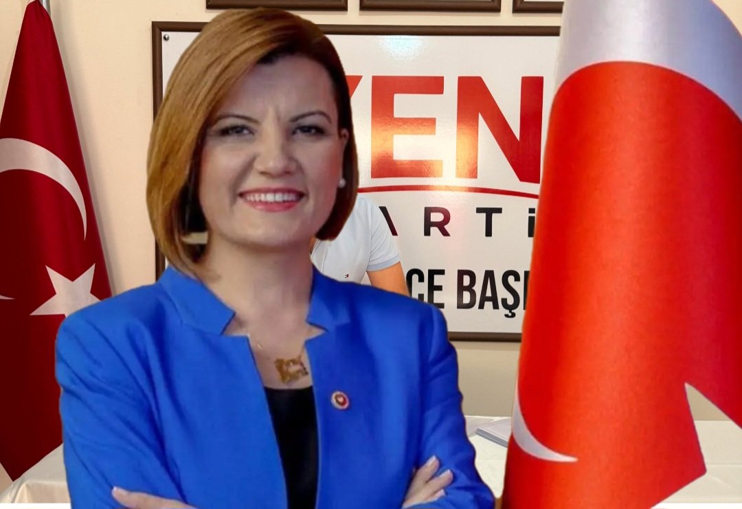 Yeni Parti'den Hürriyet'e Destek